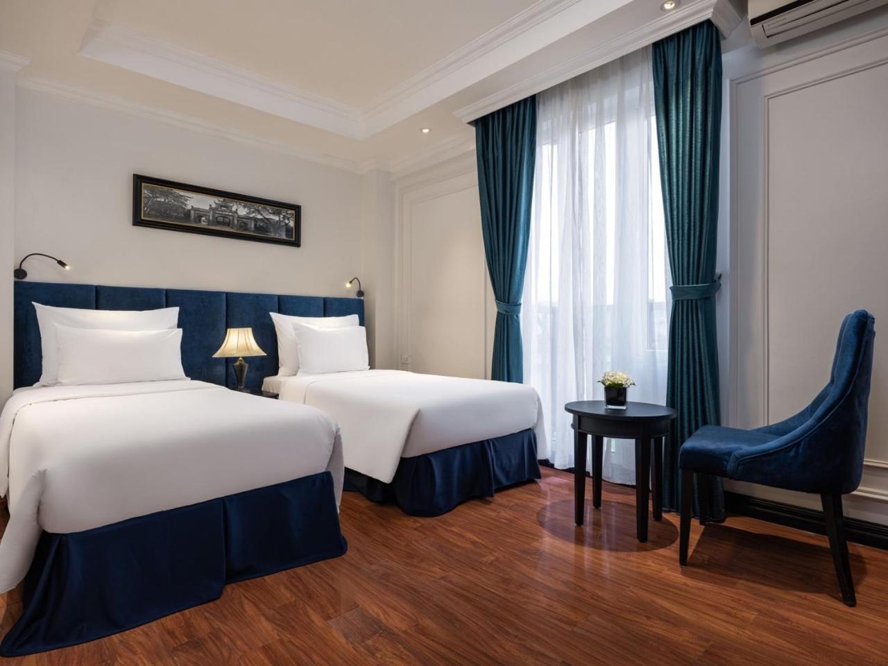 The Flower Boutique Hotel & Travel ハノイ市 エクステリア 写真