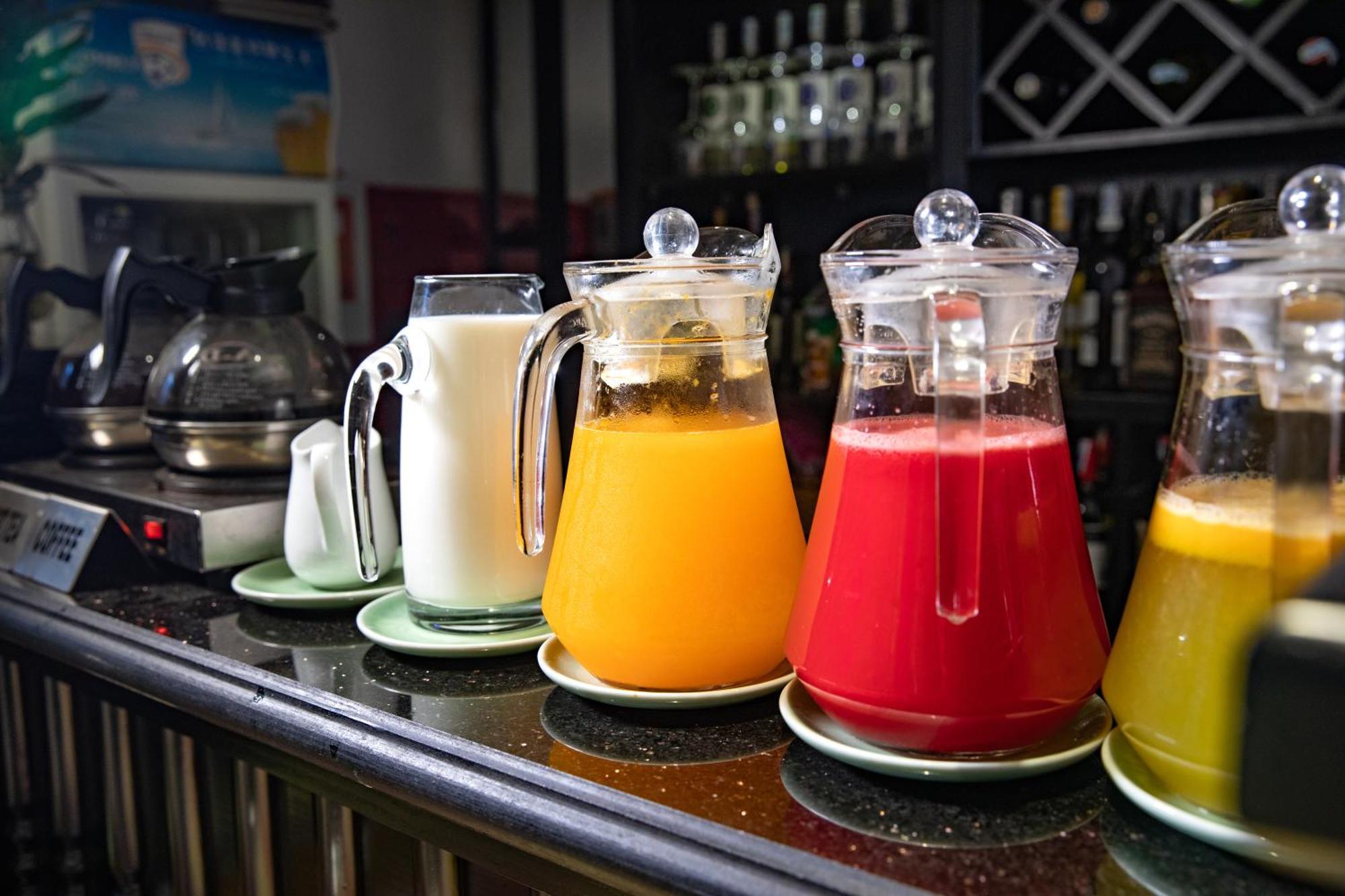 The Flower Boutique Hotel & Travel ハノイ市 エクステリア 写真