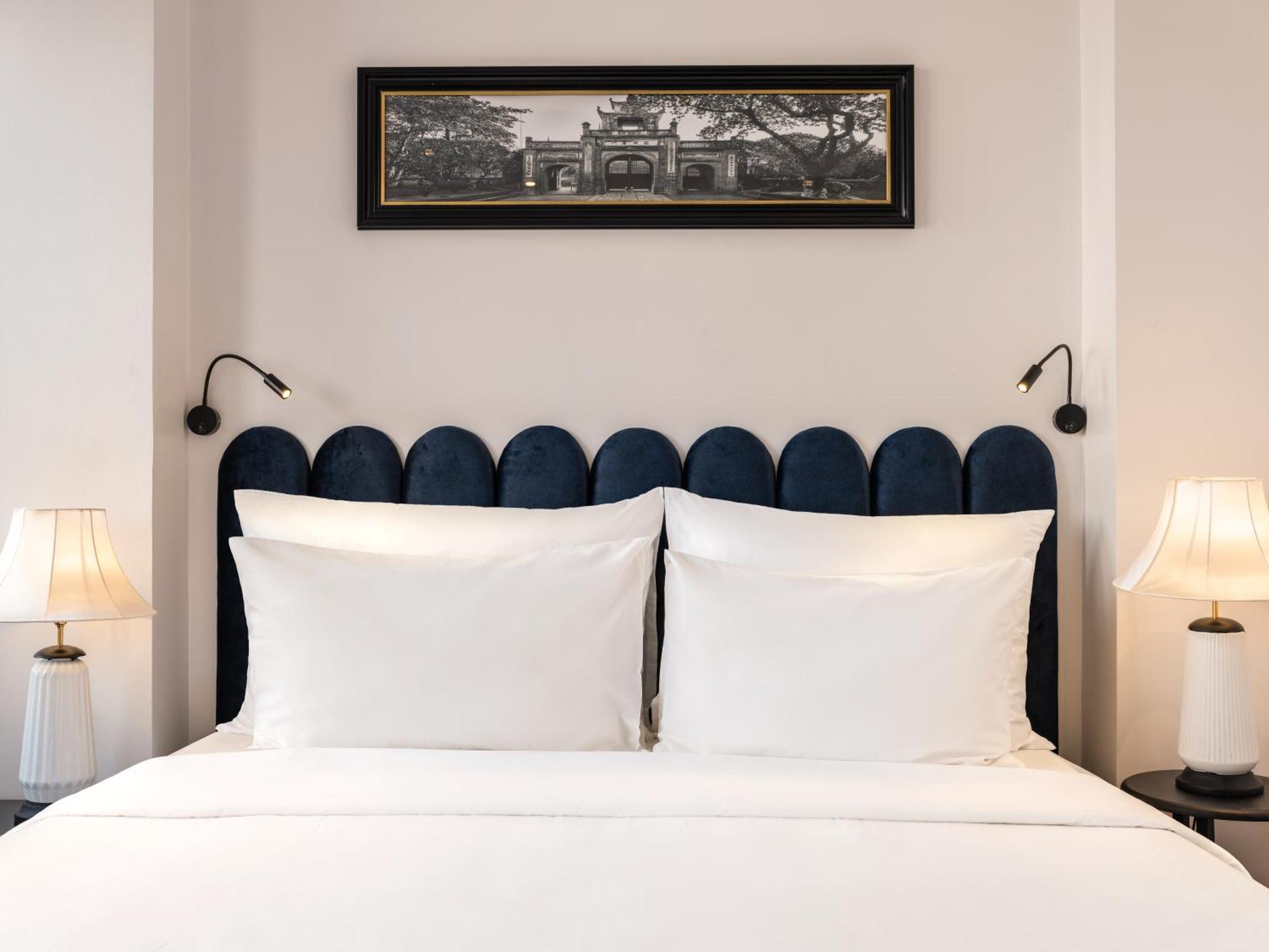 The Flower Boutique Hotel & Travel ハノイ市 エクステリア 写真