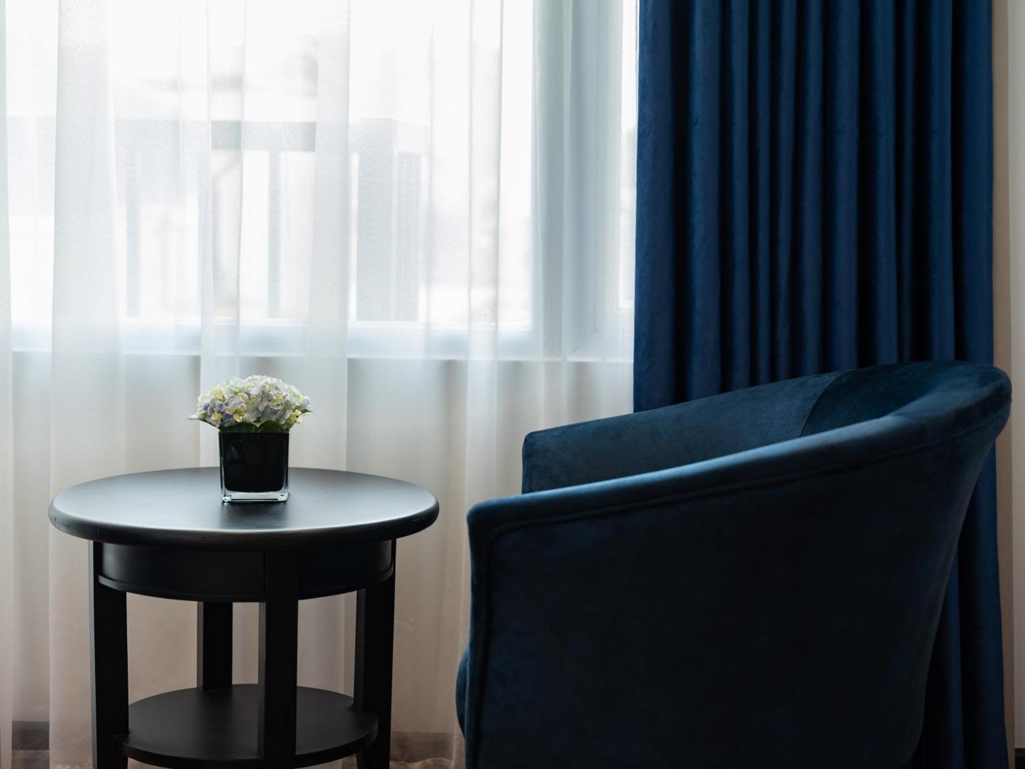The Flower Boutique Hotel & Travel ハノイ市 エクステリア 写真