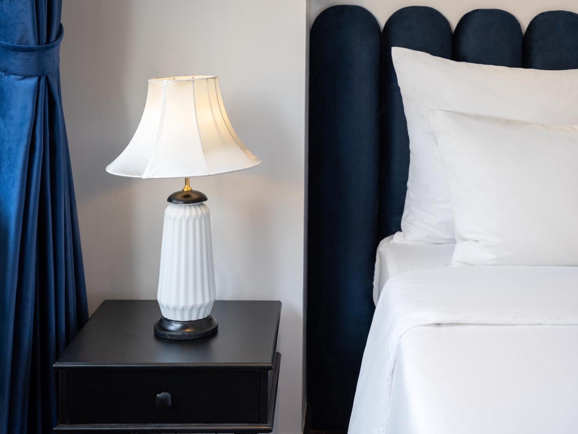 The Flower Boutique Hotel & Travel ハノイ市 エクステリア 写真