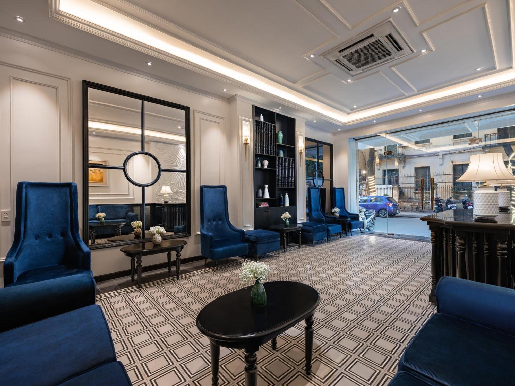 The Flower Boutique Hotel & Travel ハノイ市 エクステリア 写真