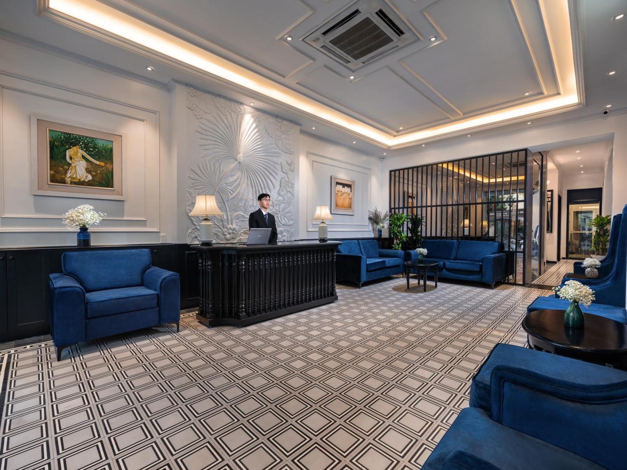 The Flower Boutique Hotel & Travel ハノイ市 エクステリア 写真